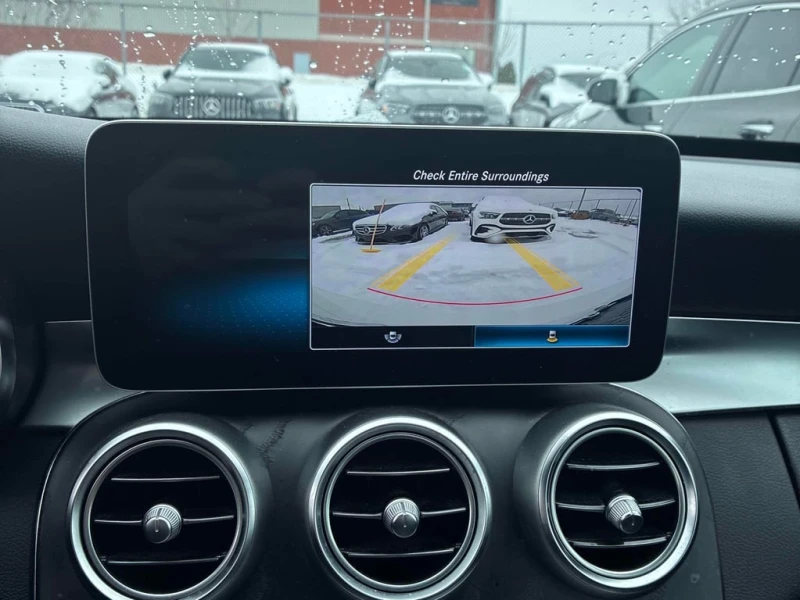 Mercedes-Benz C 300 * CARFAX * ЦЕНА ДО БГ, снимка 9 - Автомобили и джипове - 53174707