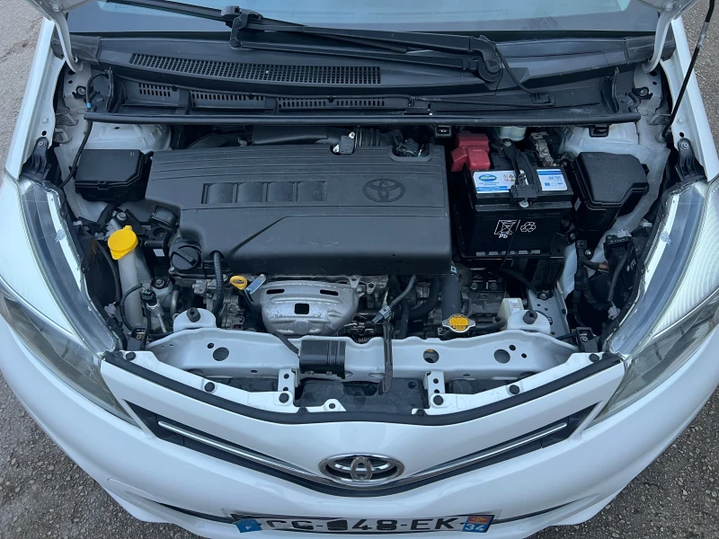 Toyota Yaris NAVI KAMERA 6 ск. , снимка 16 - Автомобили и джипове - 53263167