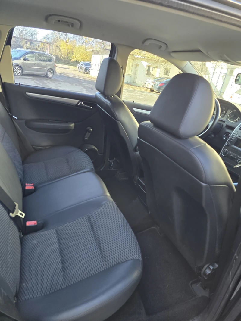 Mercedes-Benz A 180, снимка 11 - Автомобили и джипове - 53265579