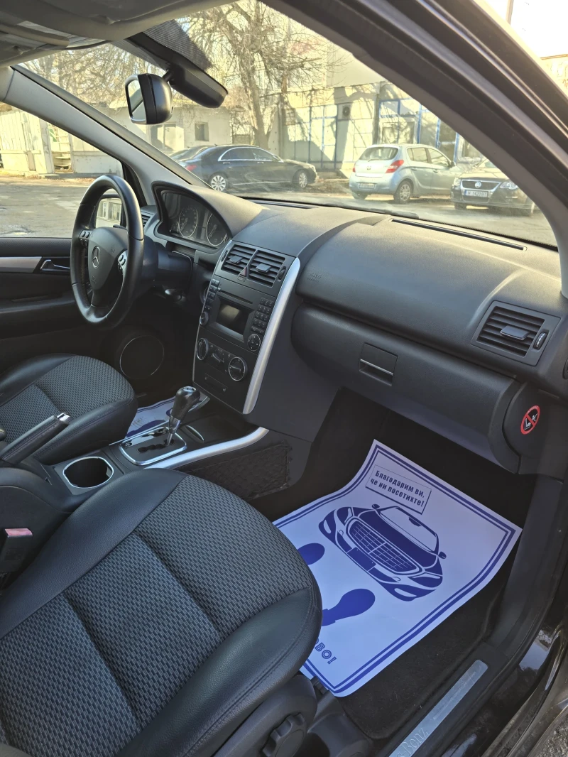 Mercedes-Benz A 180, снимка 10 - Автомобили и джипове - 53265579