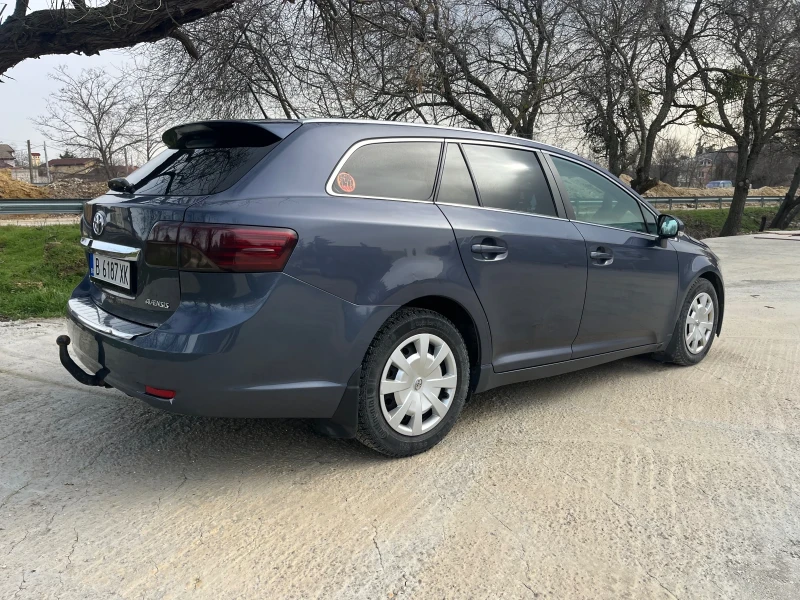 Toyota Avensis 2.0 D4D camera navi csenon , снимка 6 - Автомобили и джипове - 53289046