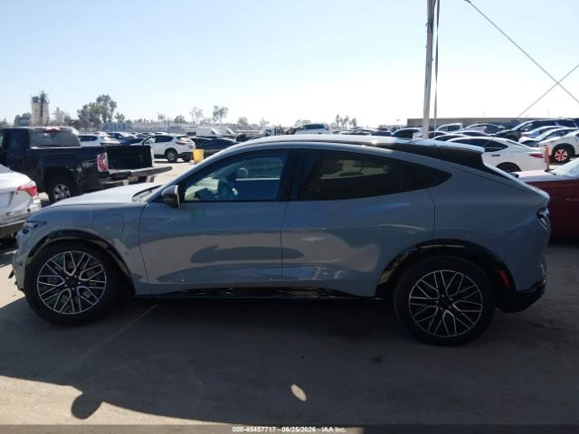 Ford Mustang Mach-E Premium RWD, снимка 8 - Автомобили и джипове - 55127076