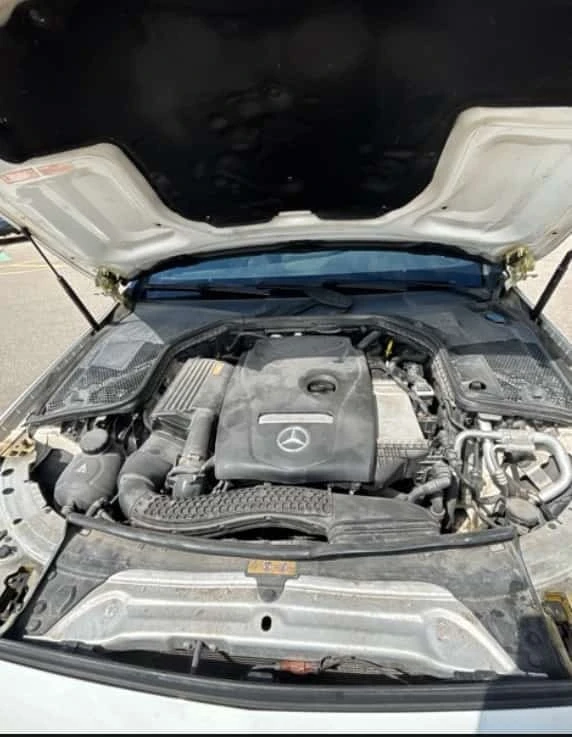 Mercedes-Benz C 300 CARFAX, снимка 13 - Автомобили и джипове - 55847355