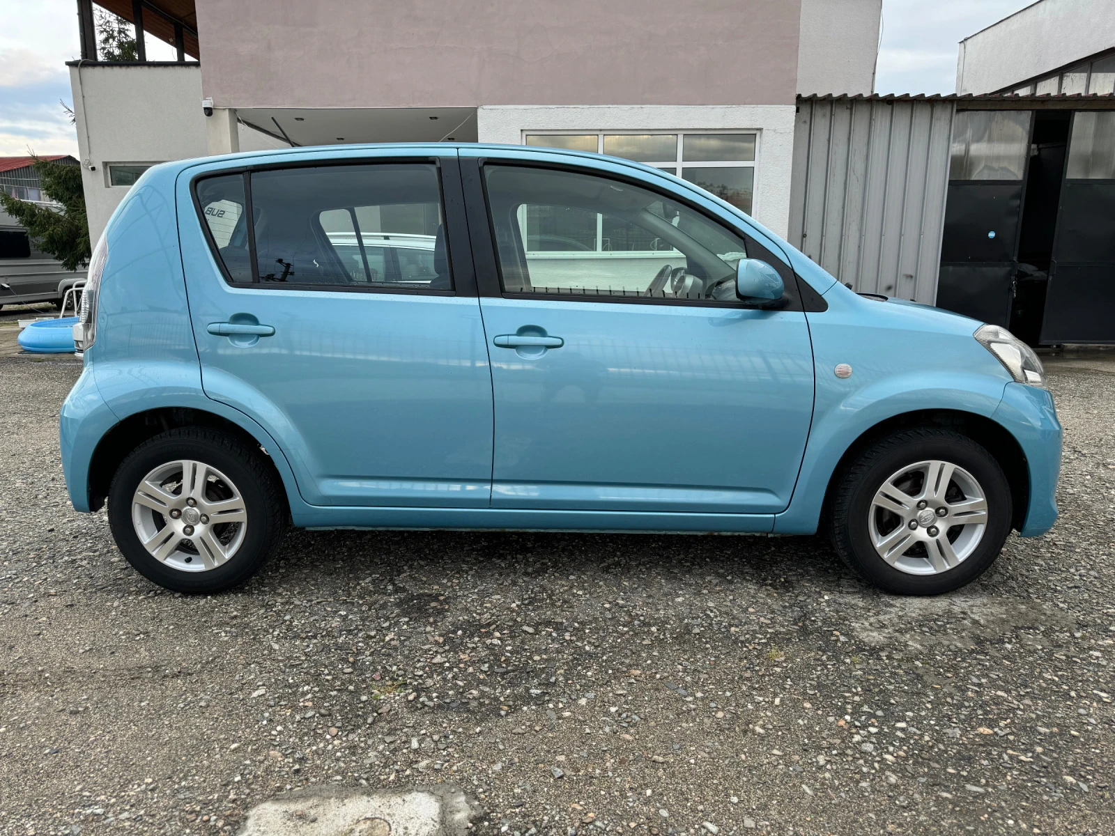 Subaru Justy 1.0 - изображение 4