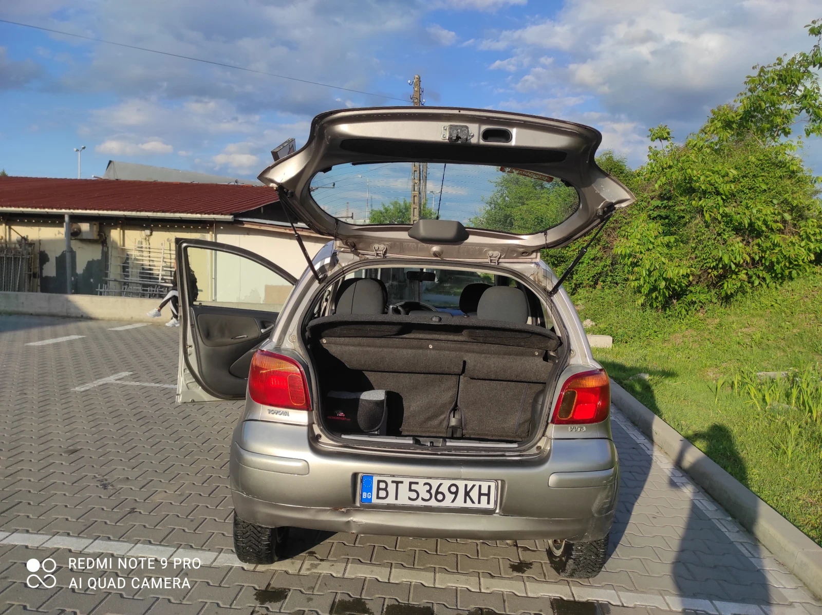 Toyota Yaris  - изображение 9