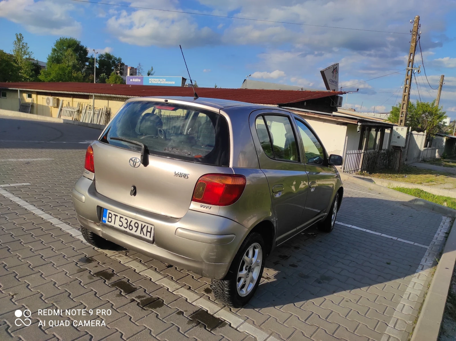 Toyota Yaris  - изображение 2