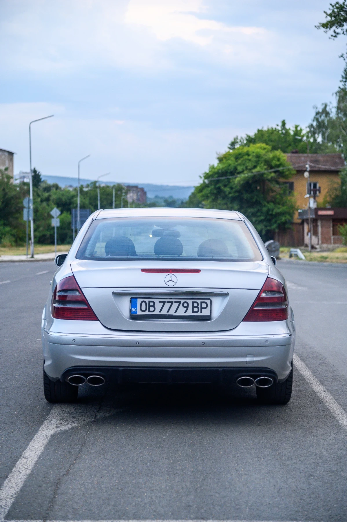 Mercedes-Benz E 320  - изображение 2