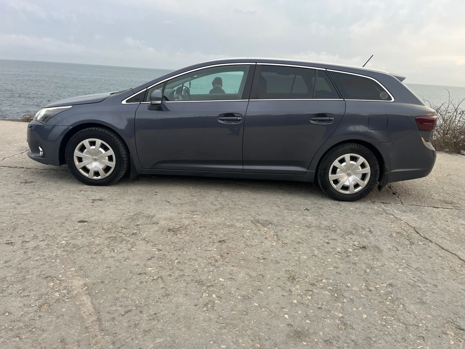 Toyota Avensis 2.0 D4D camera navi csenon  | Mobile.bg � ����������� 2