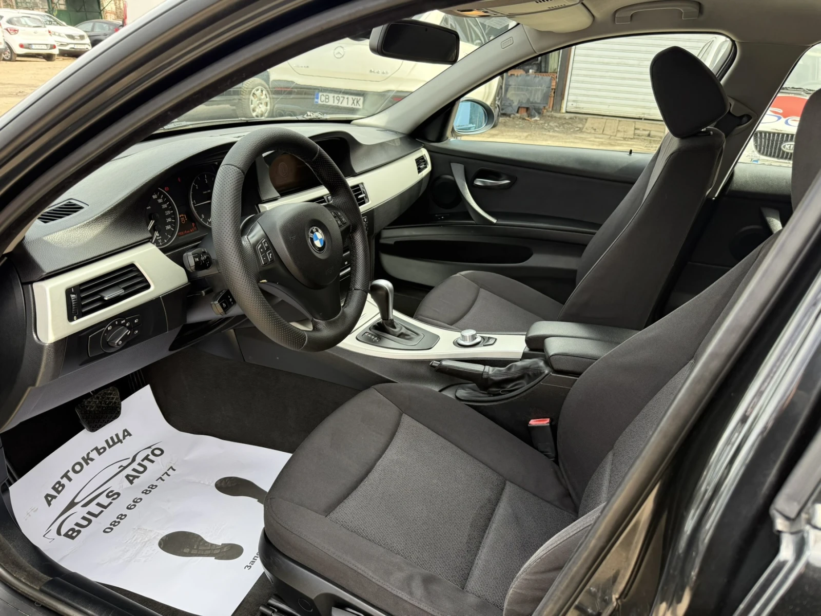 BMW 320 2.0 D 163 к.с., снимка 12 - Автомобили и джипове - 53935364