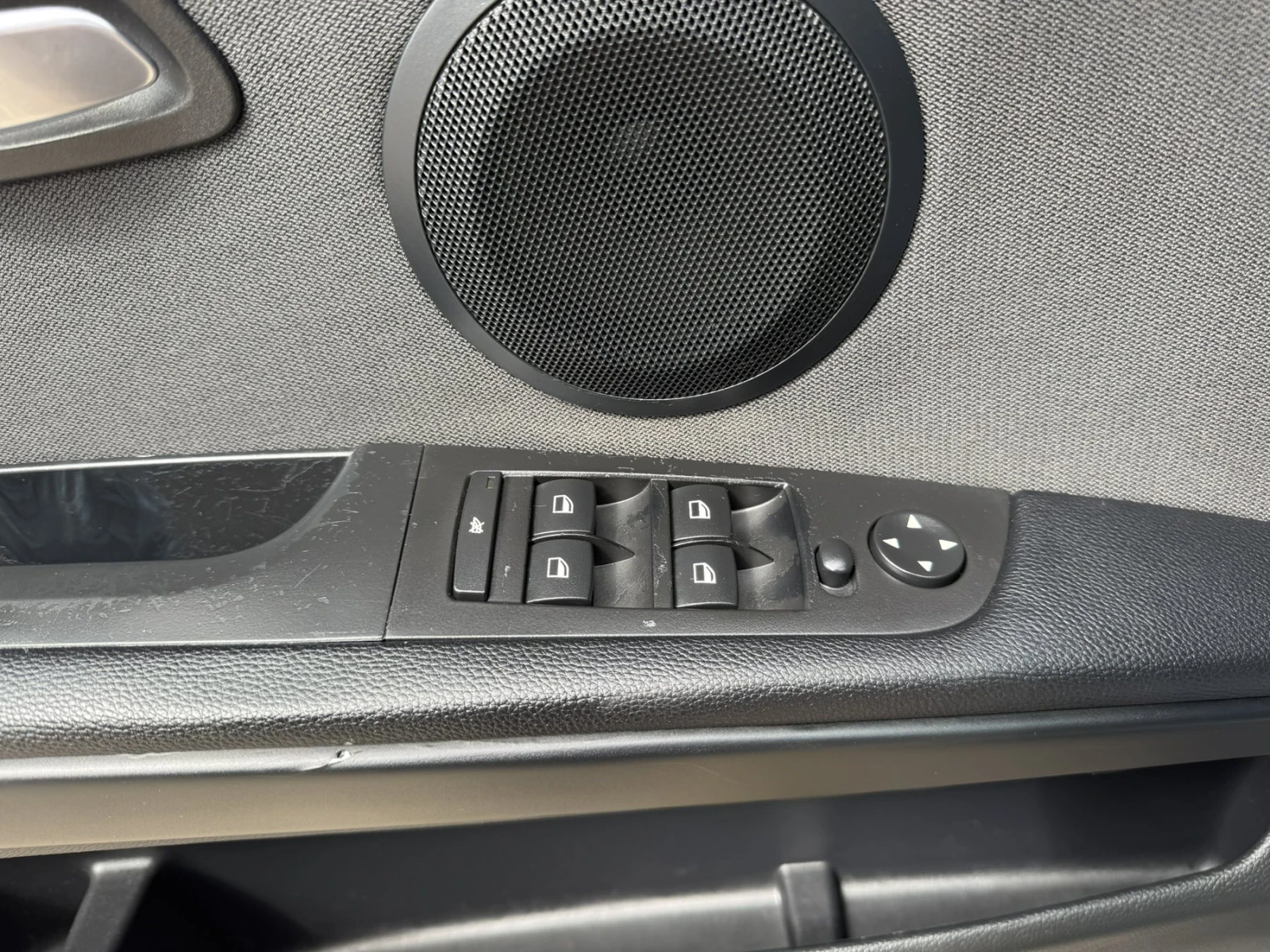 BMW 320 2.0 D 163 к.с., снимка 8 - Автомобили и джипове - 53935364