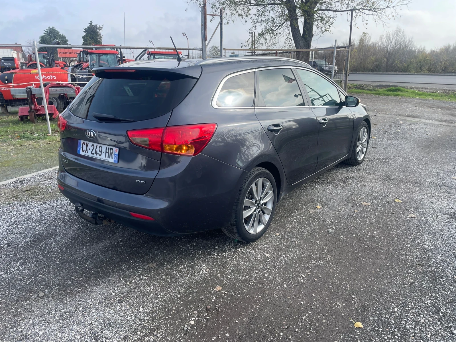 Kia Ceed 1.6 CRDI GT-LINE, снимка 7 - Автомобили и джипове - 54038549
