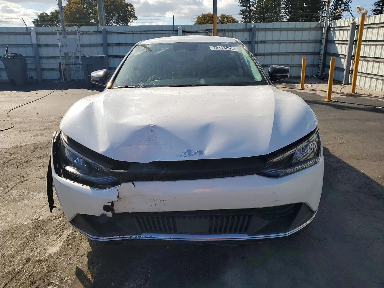 Kia EV6 Long Range RWD, снимка 5 - Автомобили и джипове - 54273334