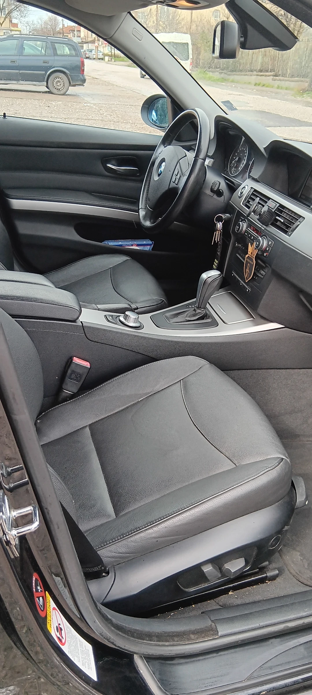 BMW 325 325 xDrive , снимка 10 - Автомобили и джипове - 54725341