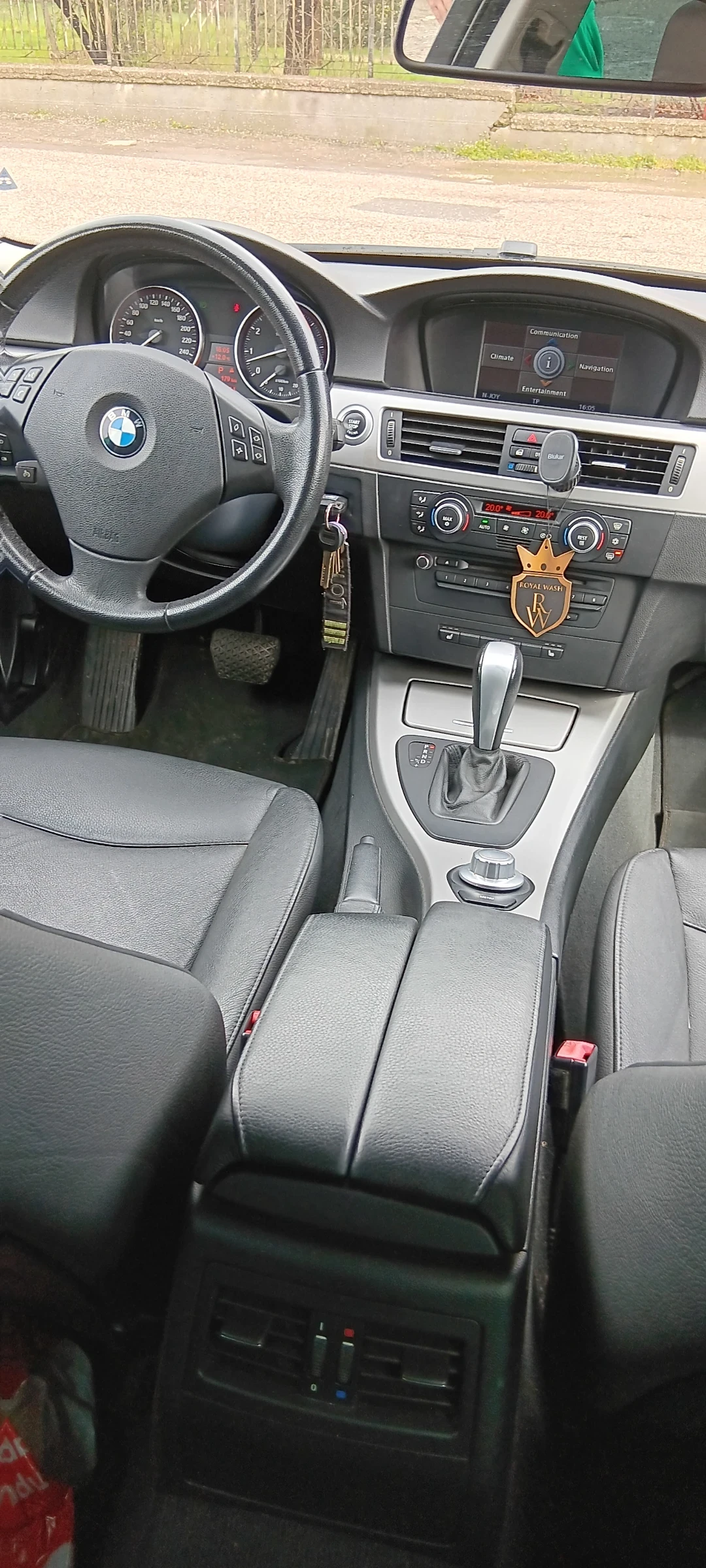 BMW 325 325 xDrive , снимка 8 - Автомобили и джипове - 54725341