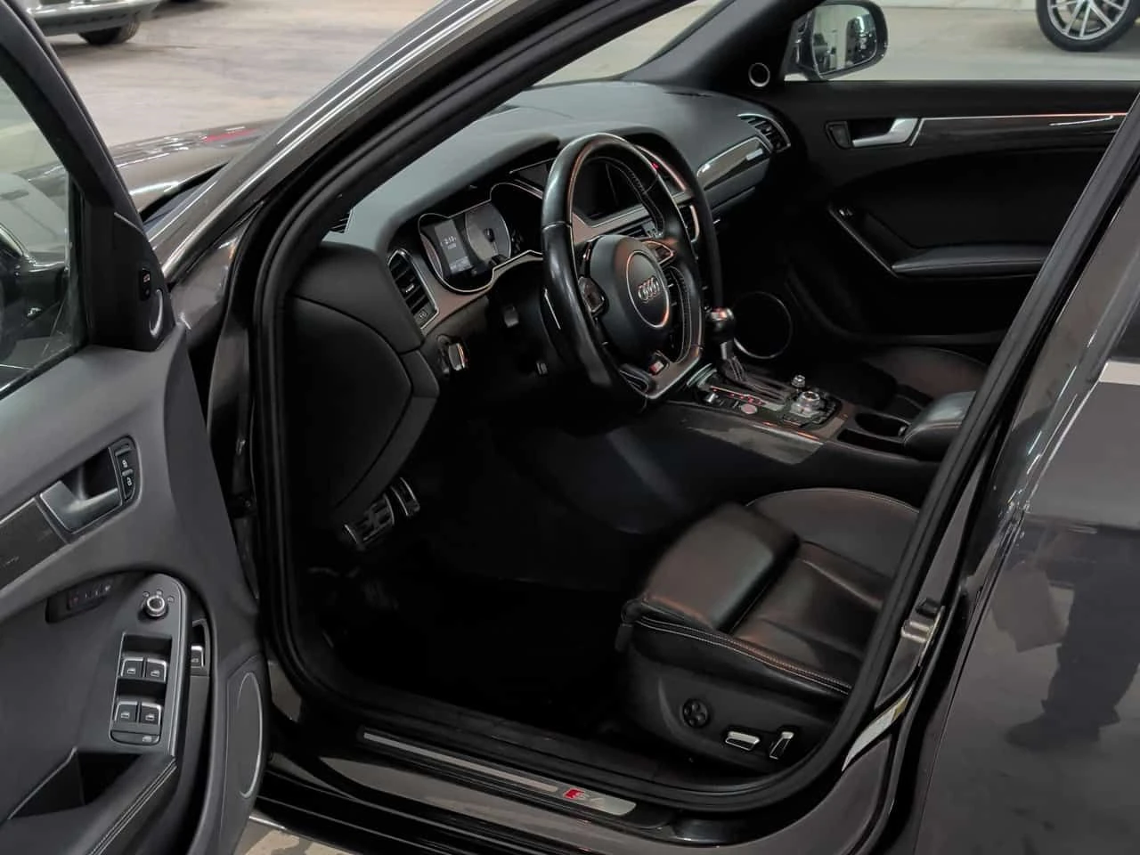 Audi S4 * Premium * CARFAX * ОПЦИЯ ЗА ФИНАНСИРАНЕ, снимка 5 - Автомобили и джипове - 54885455