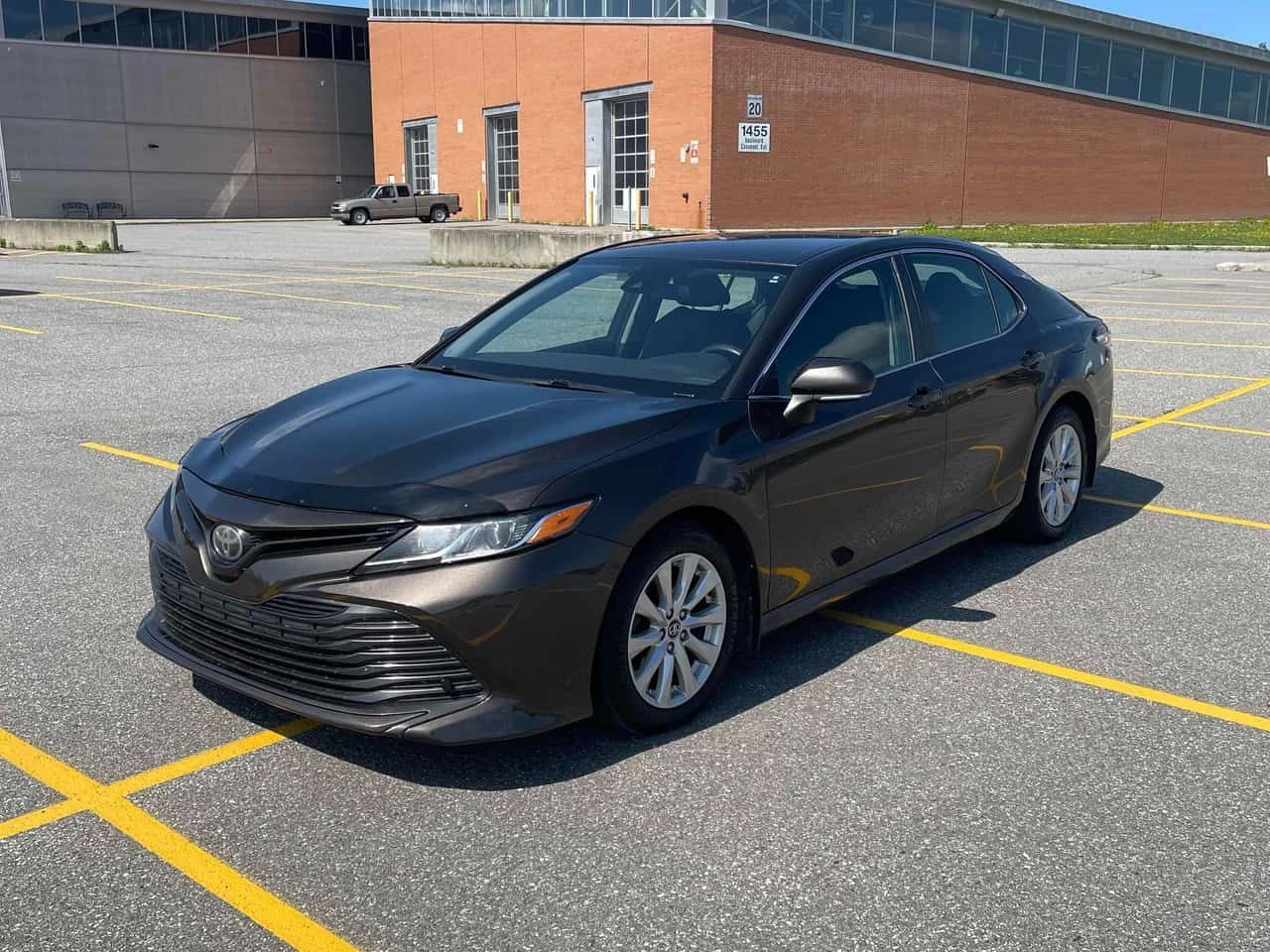 Toyota Camry * LE Auto * CARFAX * ОПЦИЯ ЗА ФИНАНСИРАНЕ