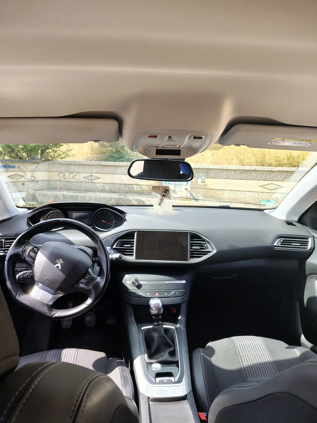 Peugeot 308 1.2 Pure Tech, снимка 9 - Автомобили и джипове - 55666676