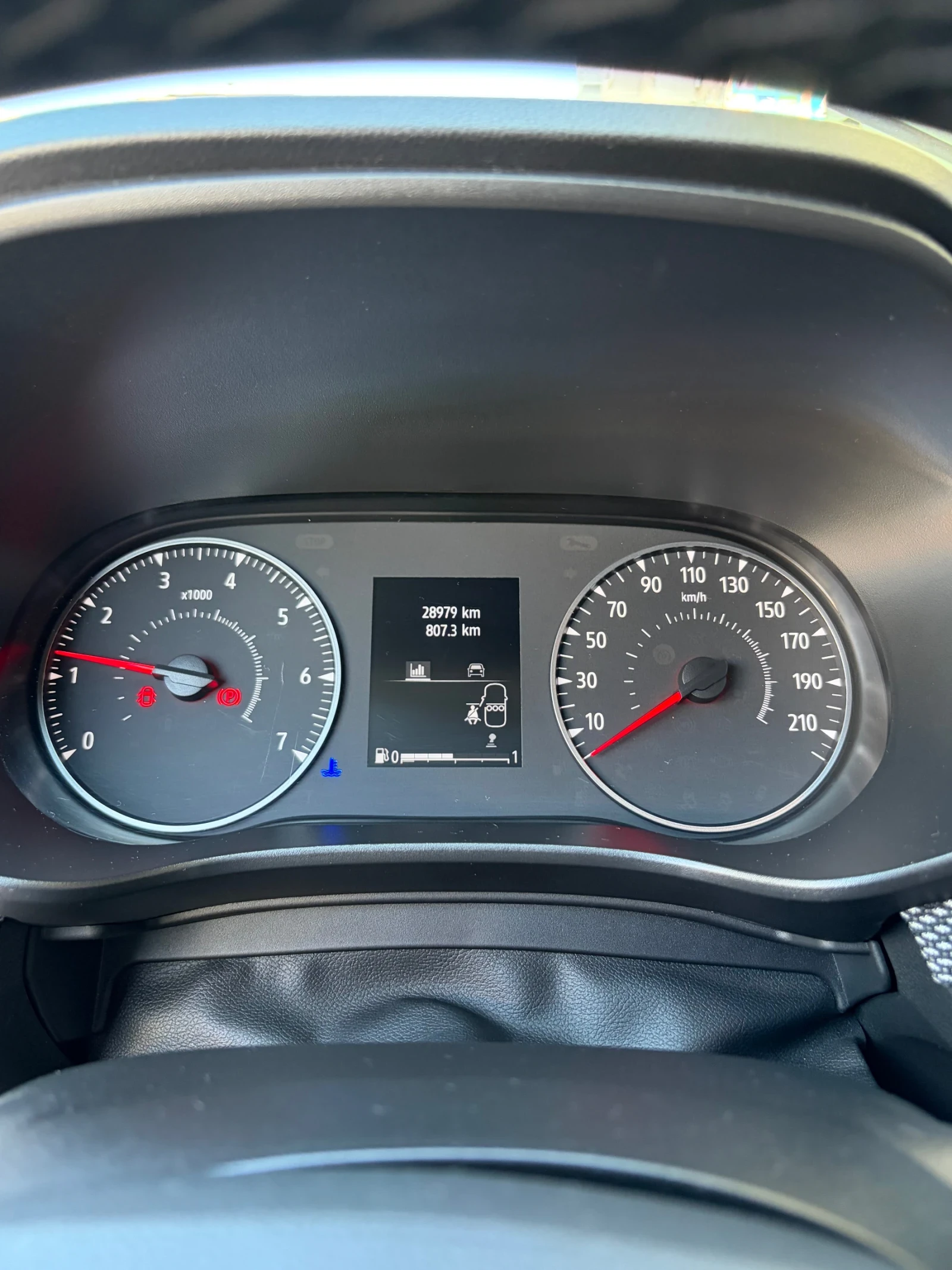 Dacia Jogger, снимка 9 - Автомобили и джипове - 55785326