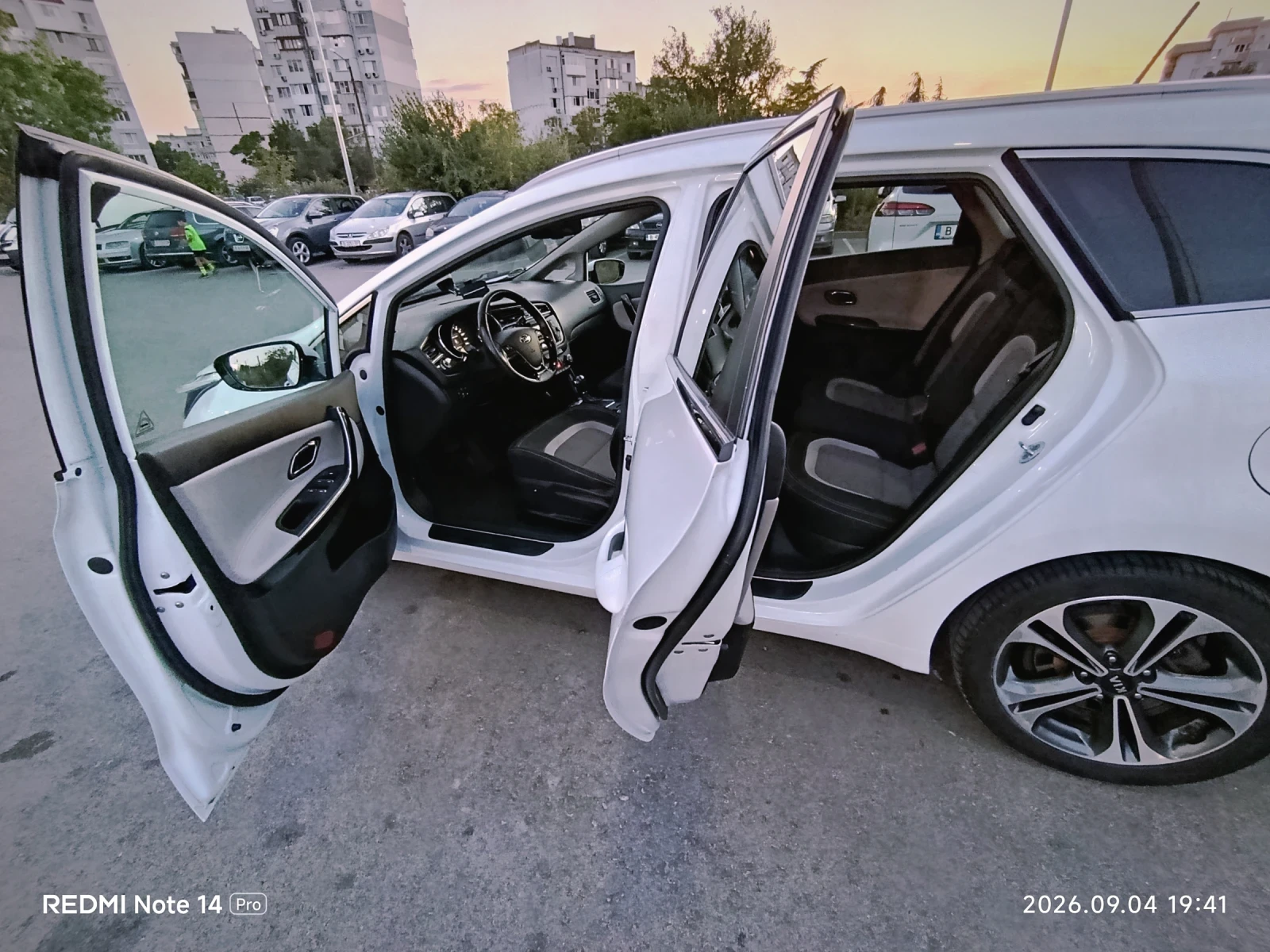 Kia Ceed, снимка 9 - Автомобили и джипове - 55963129