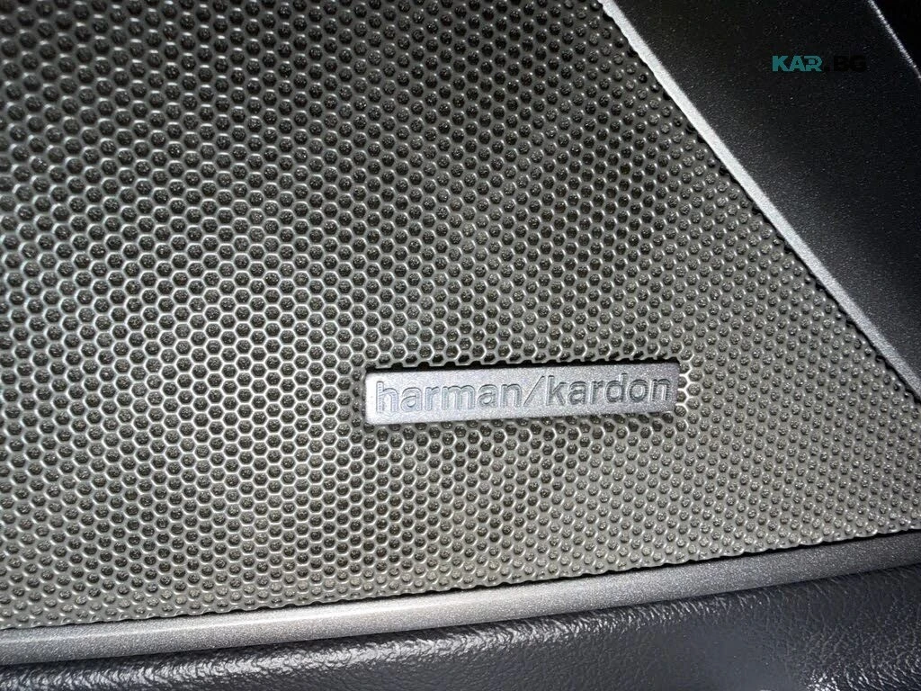BMW 330 xDrive * АвтоКредит * (ЦЕНА ДО БГ), снимка 15 - Автомобили и джипове - 55973377