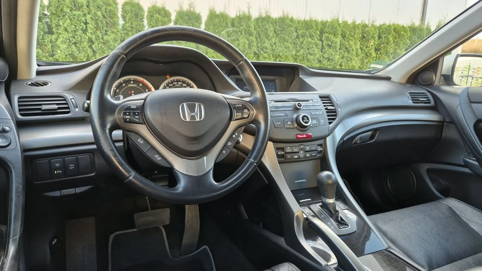 Honda Accord 2.2 idtec, снимка 17 - Автомобили и джипове - 56077726