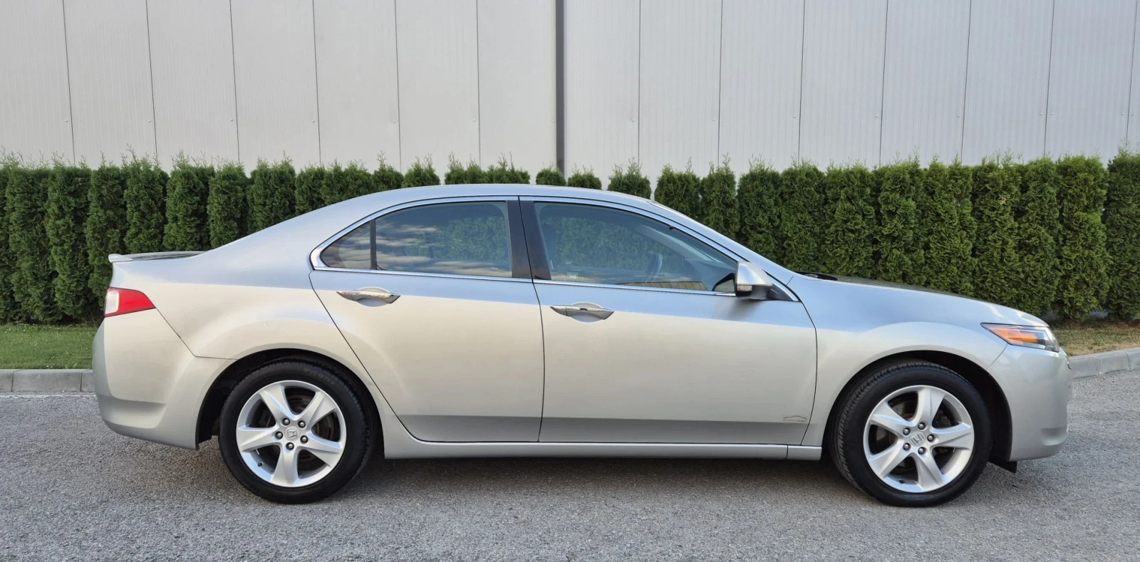 Honda Accord 2.2 idtec, снимка 4 - Автомобили и джипове - 56077726
