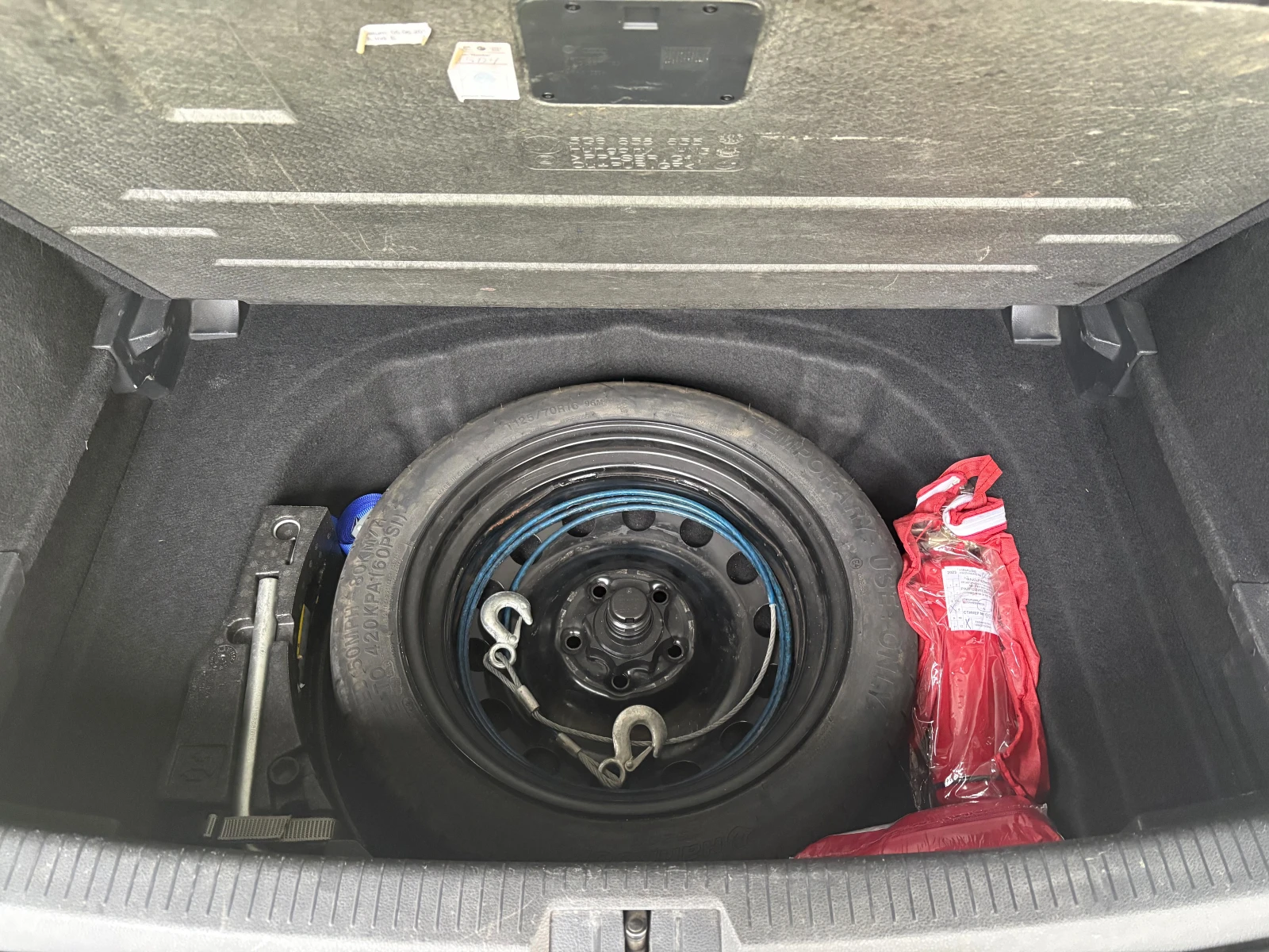 VW Golf VII, снимка 17 - Автомобили и джипове - 56137121