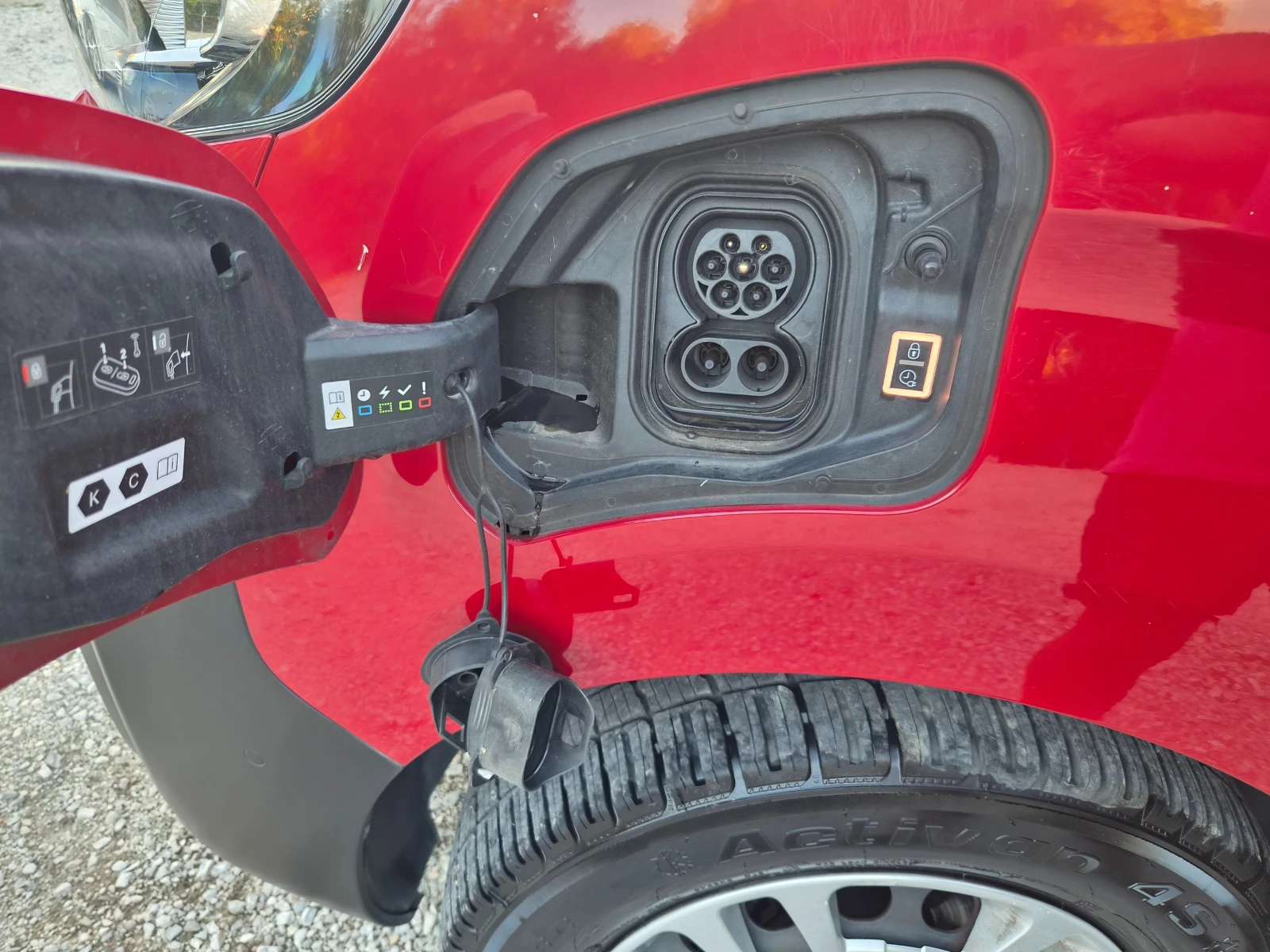 Peugeot Expert Electric drive Premium L2, снимка 15 - Автомобили и джипове - 56138356