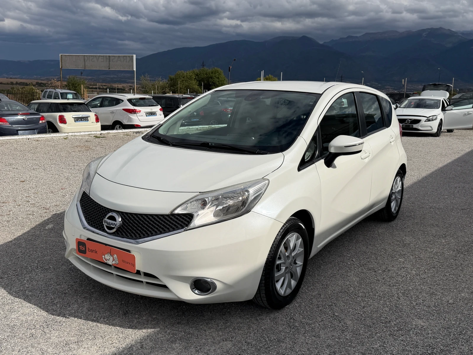 Nissan Note Pure Drive! Бяла ПЕРЛА!! Лизинг!!!, снимка 7 - Автомобили и джипове - 56185965