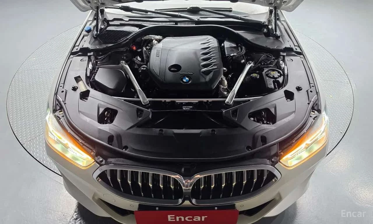 BMW 840 d xDrive M Sport Gran Coupe , снимка 6 - Автомобили и джипове - 56296217