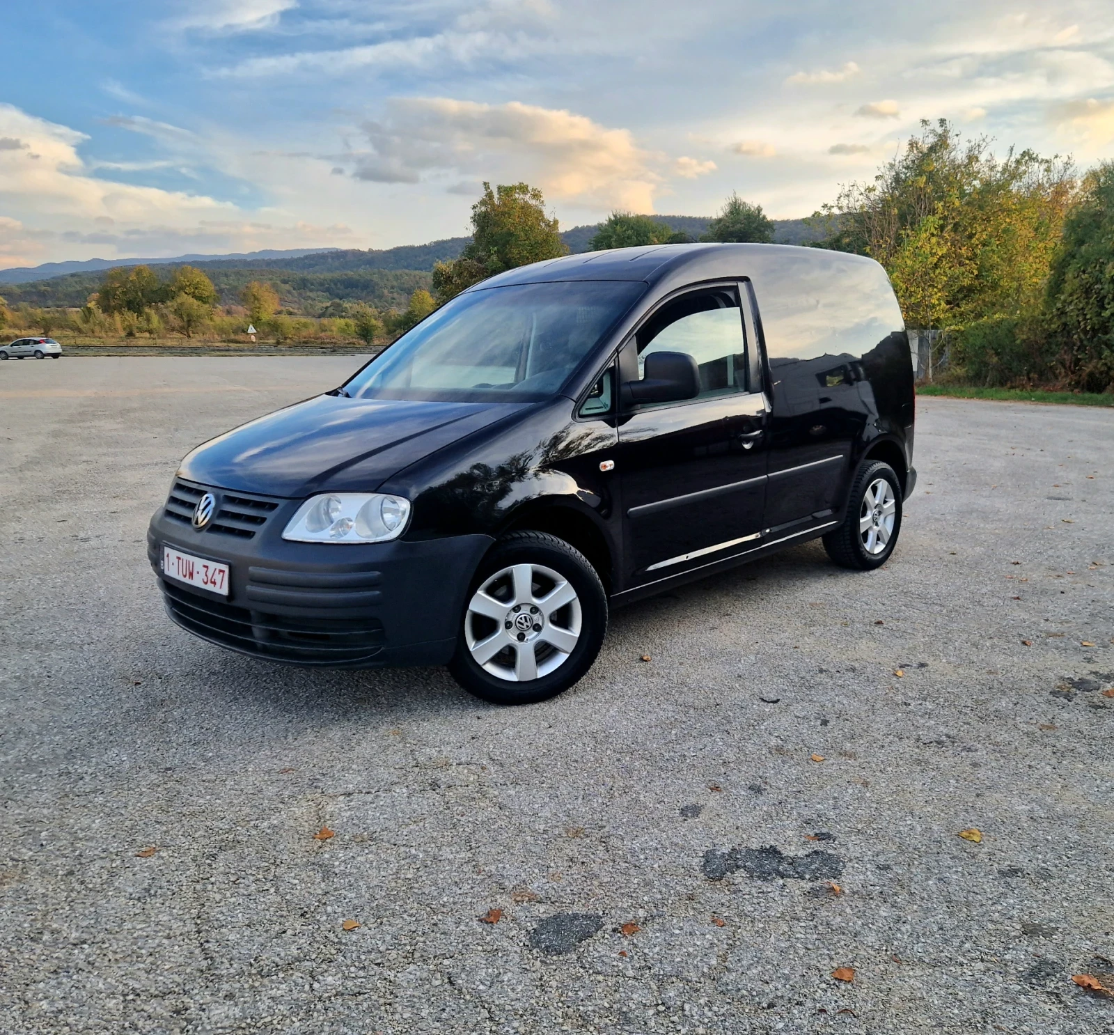 VW Caddy 1.9 TDI 105KH TOP