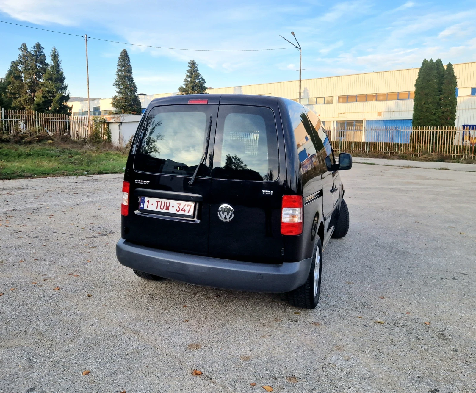 VW Caddy 1.9 TDI 105KH TOP, снимка 7 - Автомобили и джипове - 56570634