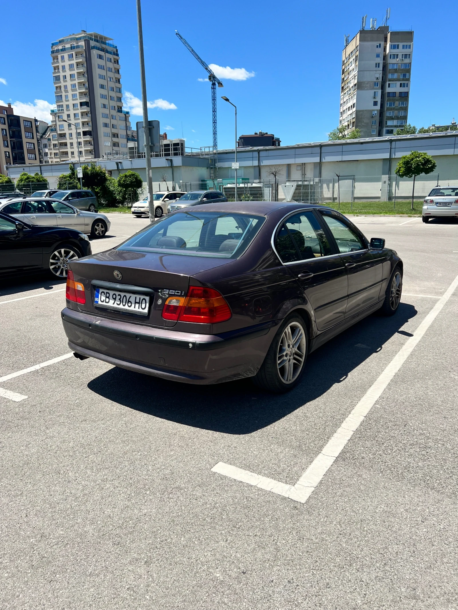 BMW 320, снимка 4 - Автомобили и джипове - 56622073