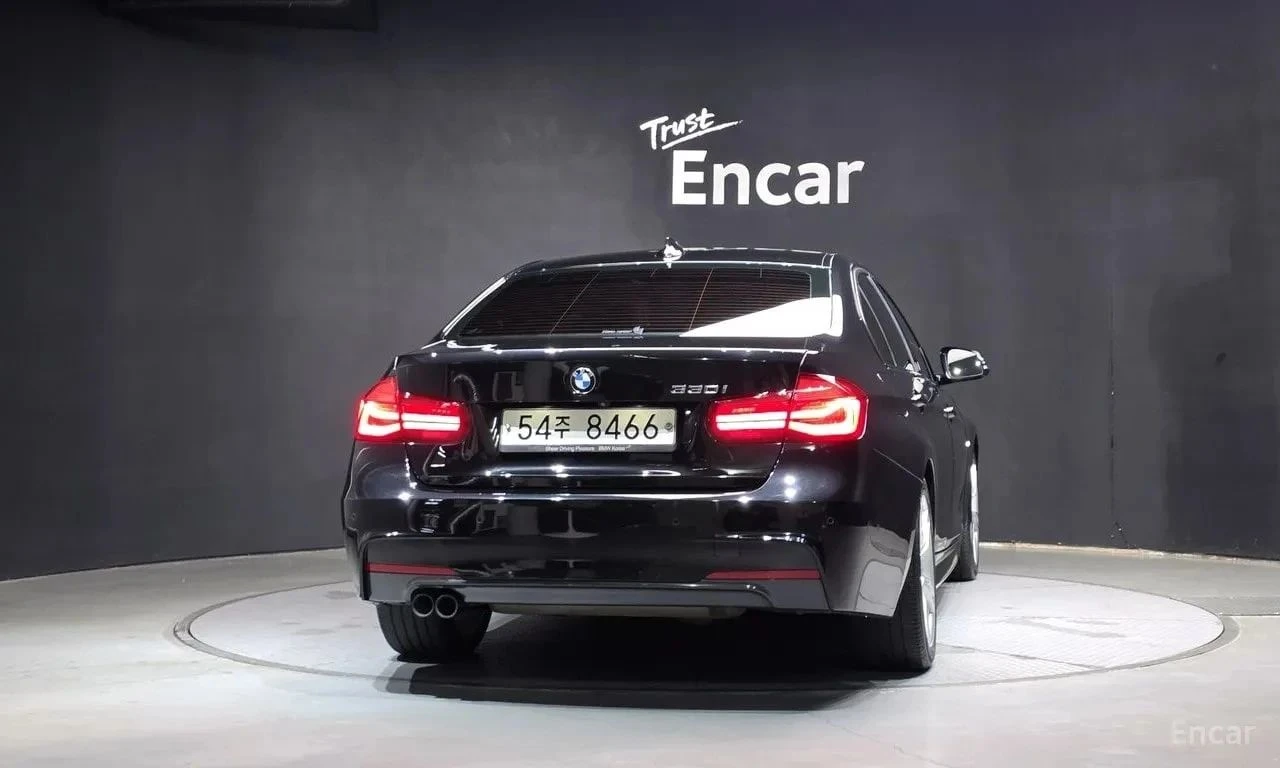 BMW 330, снимка 4 - Автомобили и джипове - 56727875