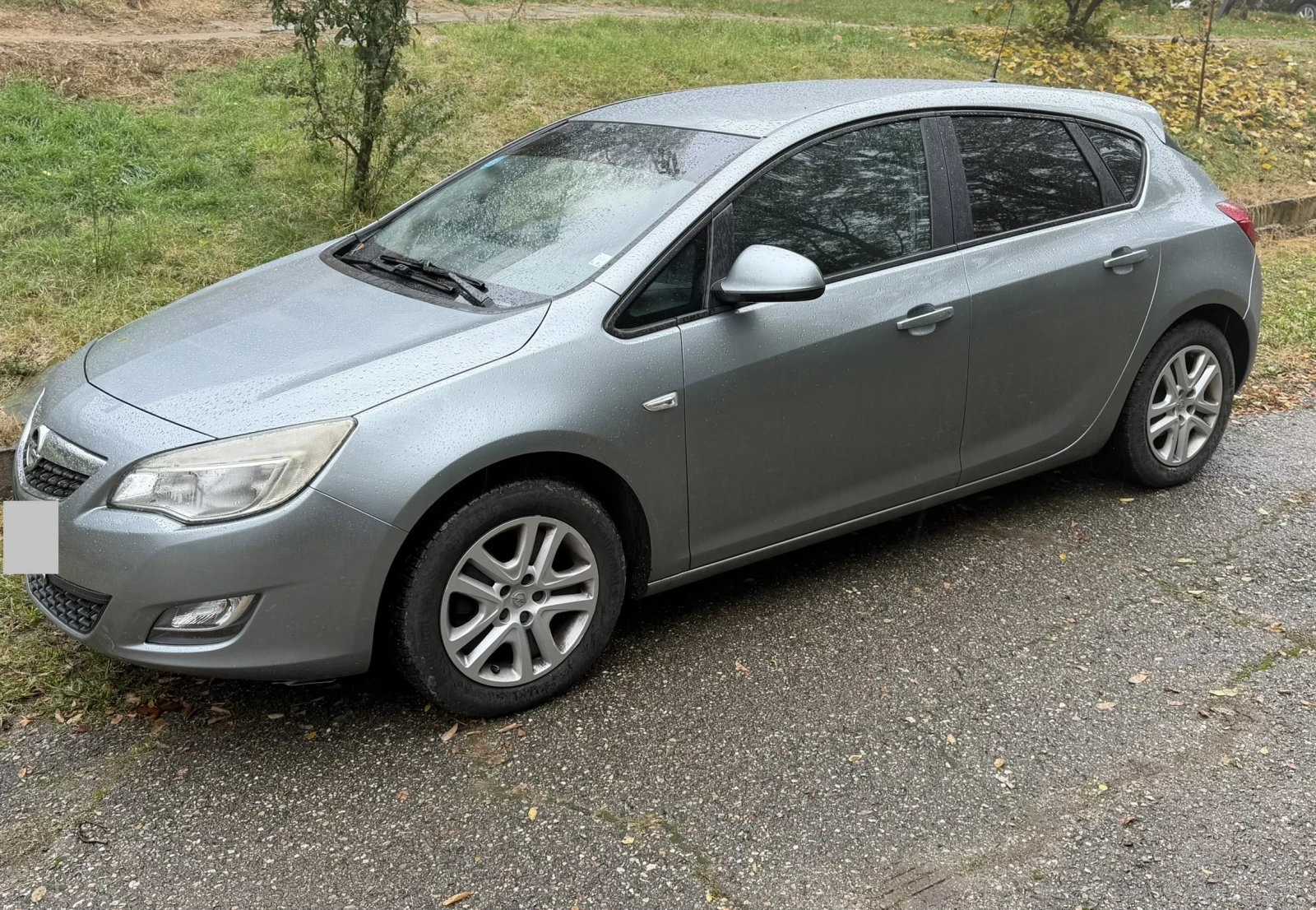 Opel Astra 1.4 Бензин 93 000 км, снимка 5 - Автомобили и джипове - 56747313
