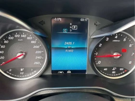 Mercedes-Benz GLC 300 ШИБИДАХ/360 КАМЕРИ/ДВА КЛЮЧА, снимка 12