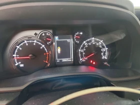 Toyota 4runner 4.0l Sr5 Premium, снимка 9