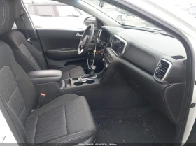 Kia Sportage 2.4L I-4 DI, DOHC, VVT, 181HP Front Wheel Drive | Auto.bg — изображение 5