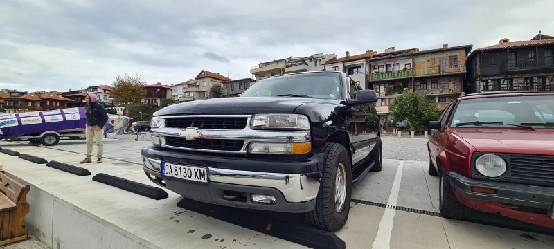 Chevrolet Suburban 5.3 V8 GAZ, снимка 2 - Автомобили и джипове - 47576053