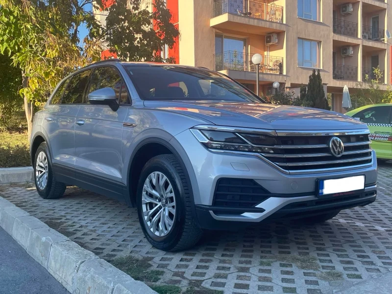 VW Touareg 3.0 TDI 4MOTION /FULL LED/ MATRIX/БАРТЕР, снимка 1 - Автомобили и джипове - 47514002