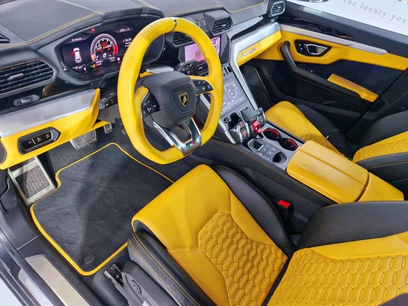 Lamborghini Urus Pano/B&O, снимка 6 - Автомобили и джипове - 48332326