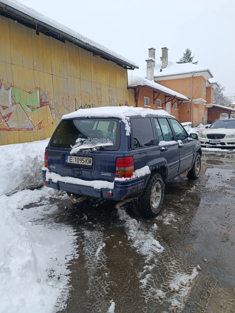 Jeep Grand cherokee, снимка 3 - Автомобили и джипове - 48743358