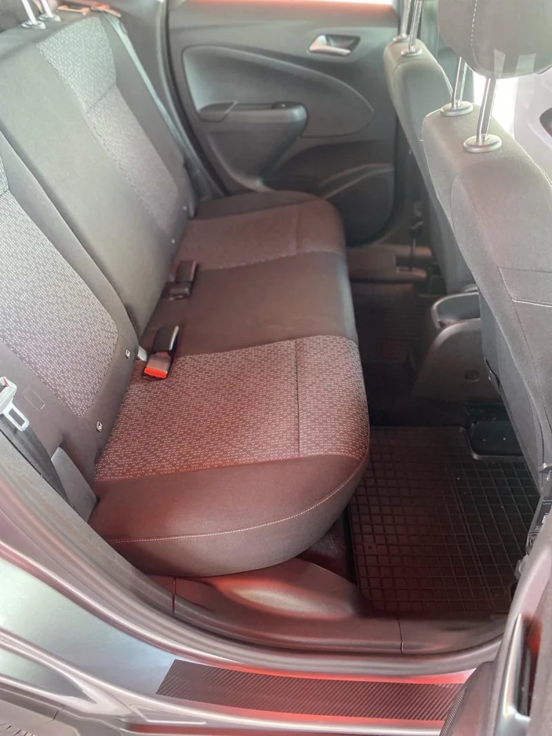 Opel Crossland X 1.6 ECOTEC D, снимка 13 - Автомобили и джипове - 50016235