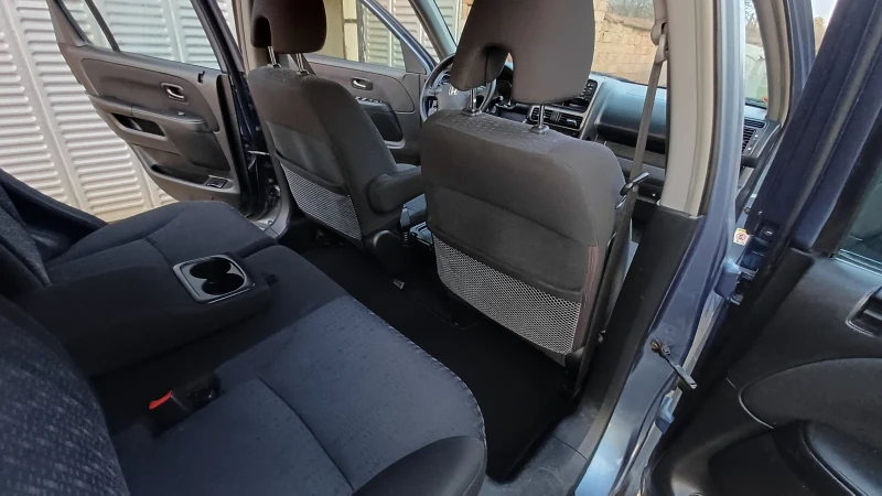 Honda Cr-v, снимка 4 - Автомобили и джипове - 52858861