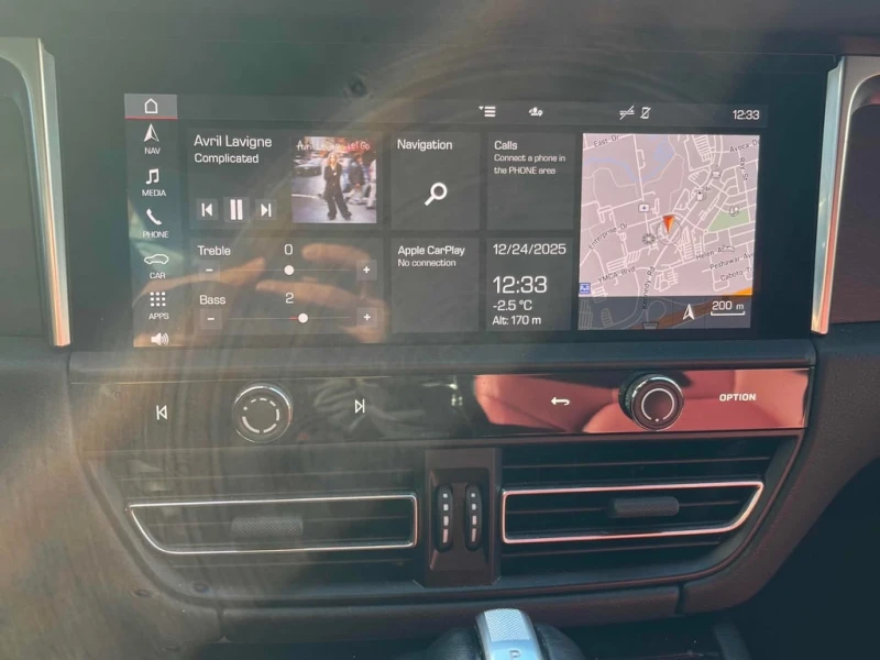 Porsche Macan GTS| CARFAX| SPORT CHRONO| BOSE| 360| 14-WAY| , снимка 12 - Автомобили и джипове - 53367936