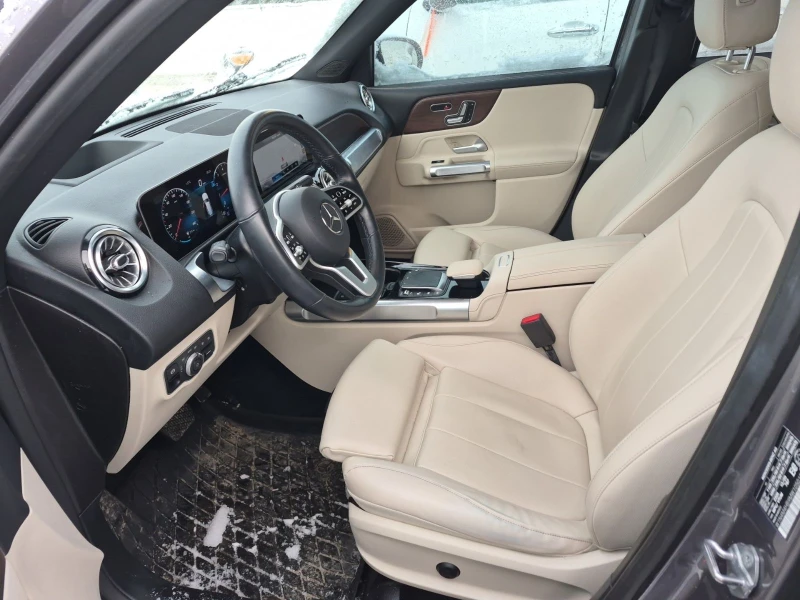 Mercedes-Benz GLB * 250 * CARFAX * БЕЗ ПЪРВОНАЧАЛНА ВНОСКА, снимка 8 - Автомобили и джипове - 53539237