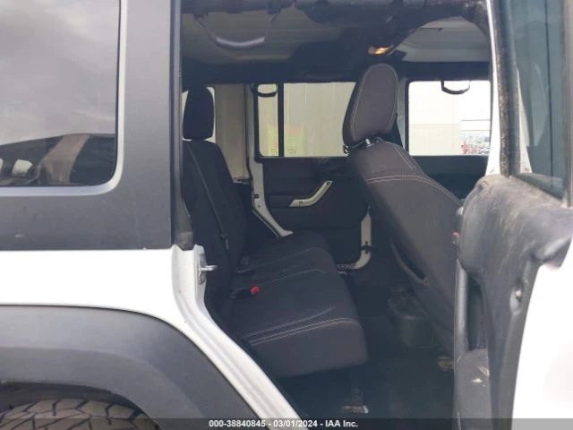 Jeep Wrangler RUBICON, снимка 10 - Автомобили и джипове - 47866381