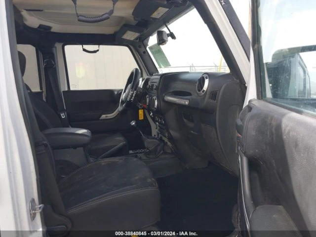 Jeep Wrangler RUBICON, снимка 8 - Автомобили и джипове - 47866381