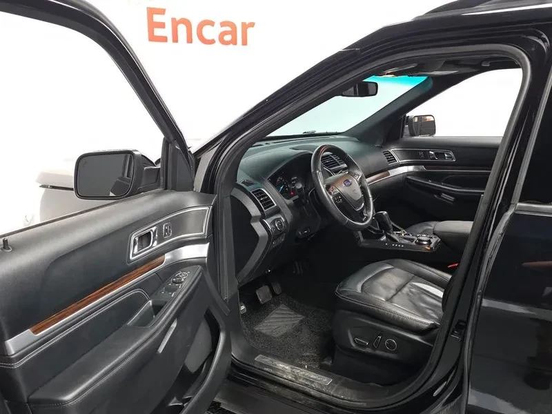 Ford Explorer 2.3/АWD/ПОДГРЕВ/ОБДУХВАНЕ/LIMITED, снимка 10 - Автомобили и джипове - 56656417