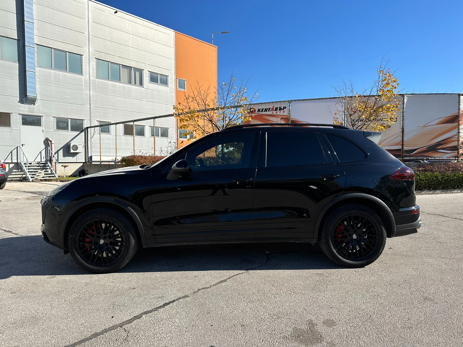 Porsche Cayenne Turbo - изображение 2